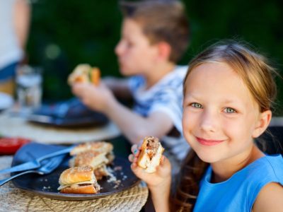 kids eating