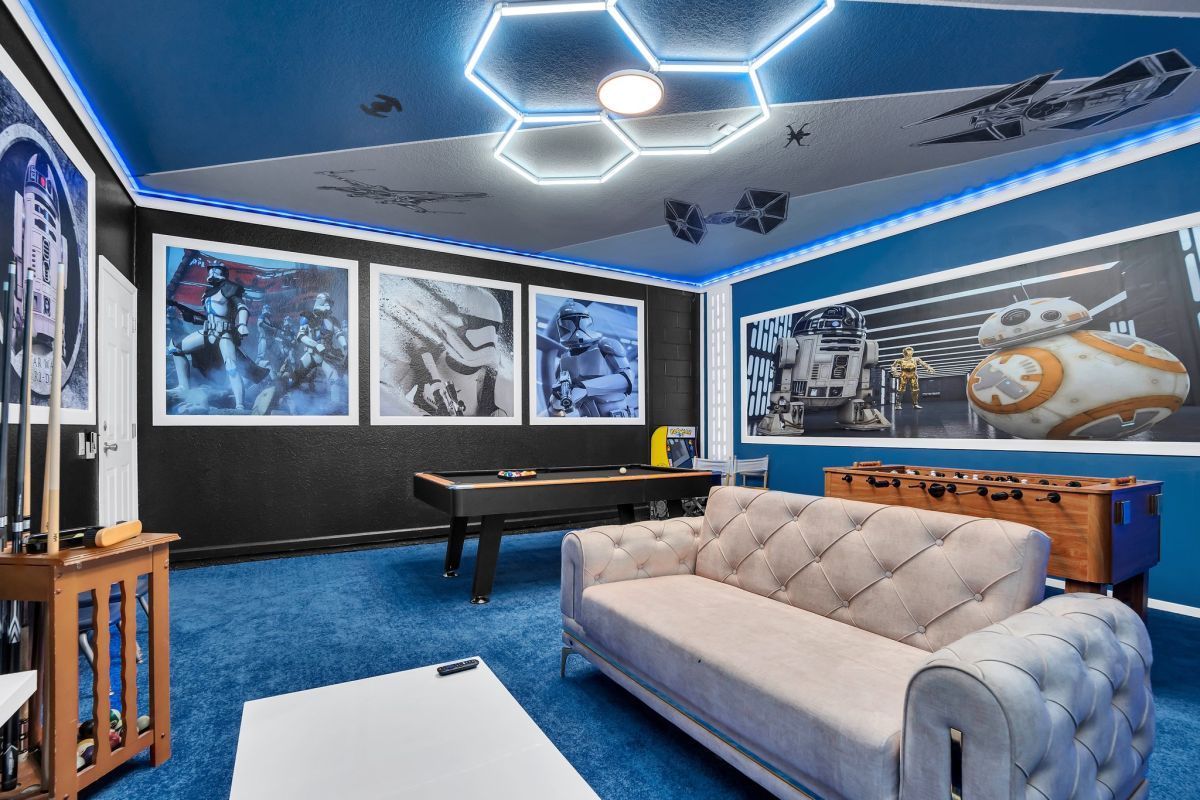 Star Wars themed game room