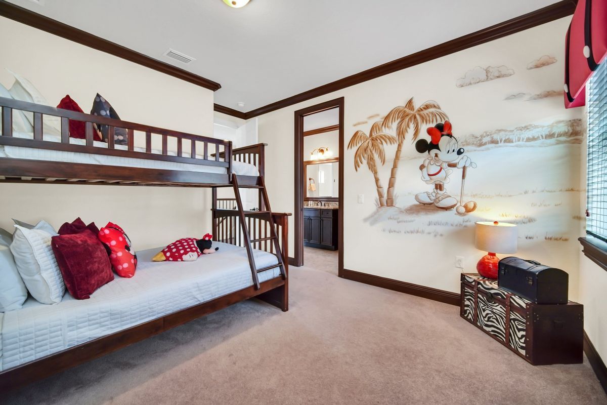 Minnie Mouse themed kids bed room